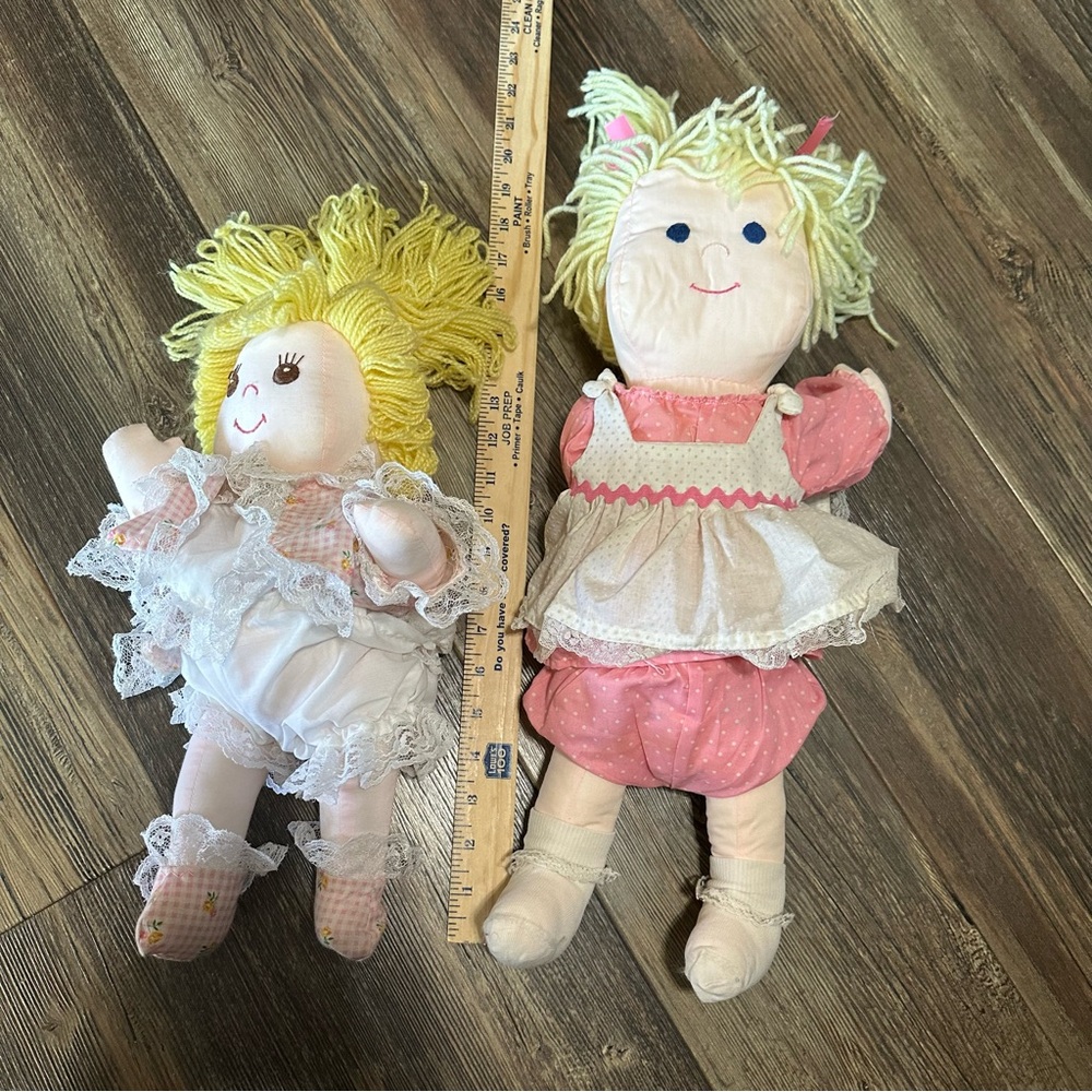 Cloth soft rag dolls vintage girls yellow yarn hair 2 baby dolls with clothes